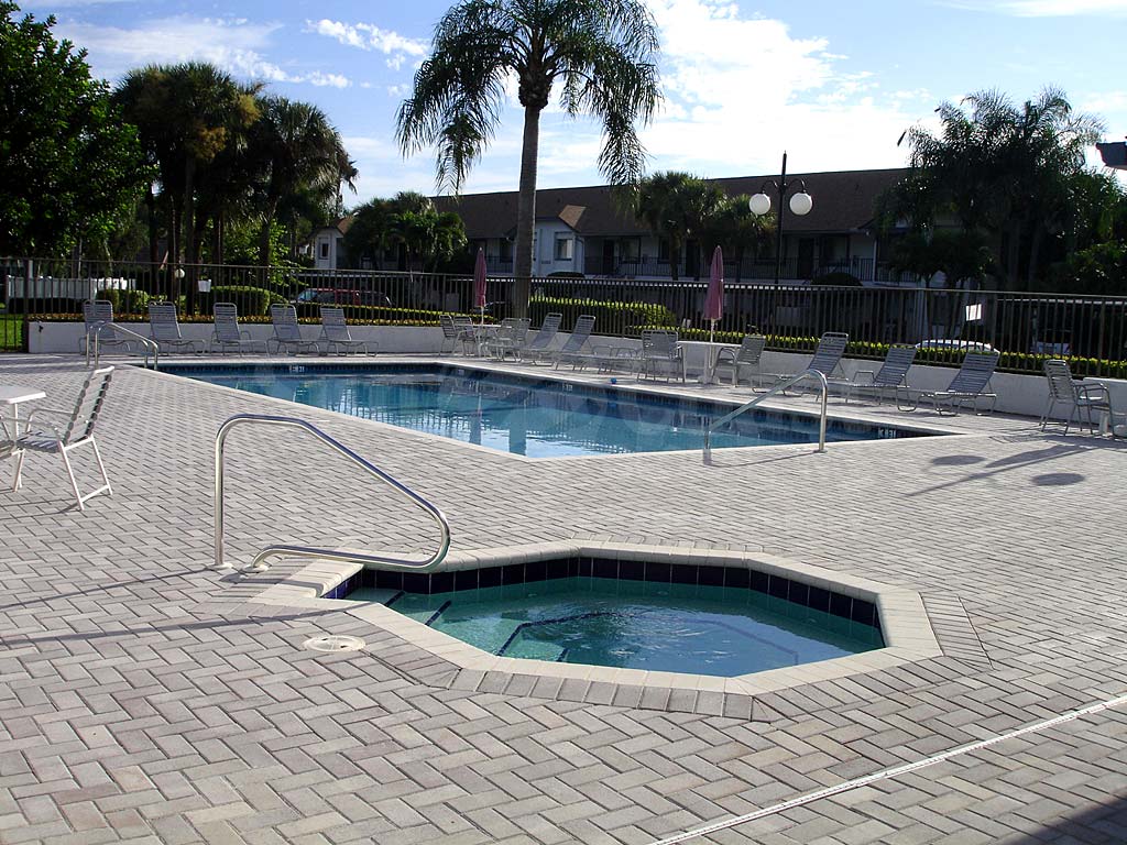 Country Club Village Community Pool and Hot Tub